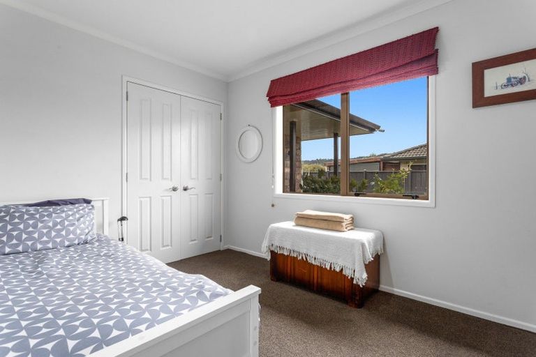 Photo of property in 23 Edgewater Grove, Whakatane, 3120