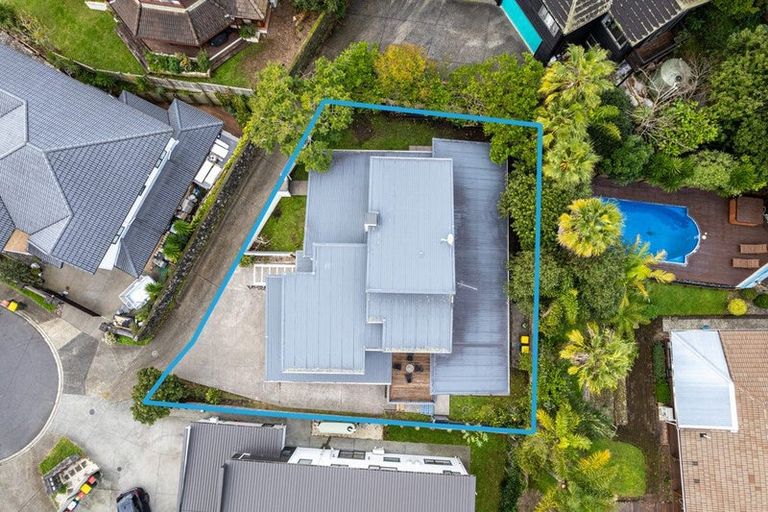 Photo of property in 16a Capricorn Place, Browns Bay, Auckland, 0630