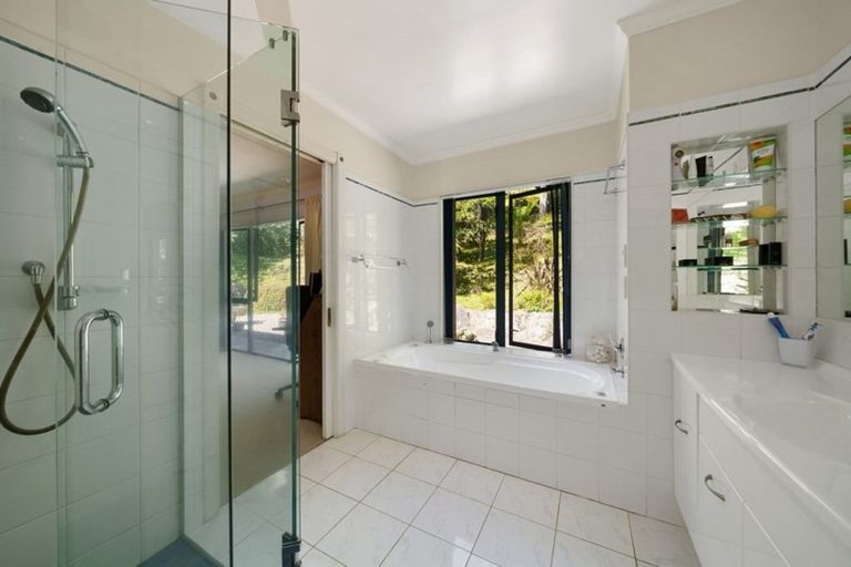 Photo of property in 103 Huia Street, Waikanae, 5391
