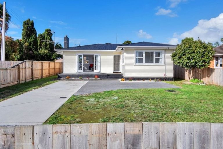 Photo of property in 16 George Street, Papakura, 2110