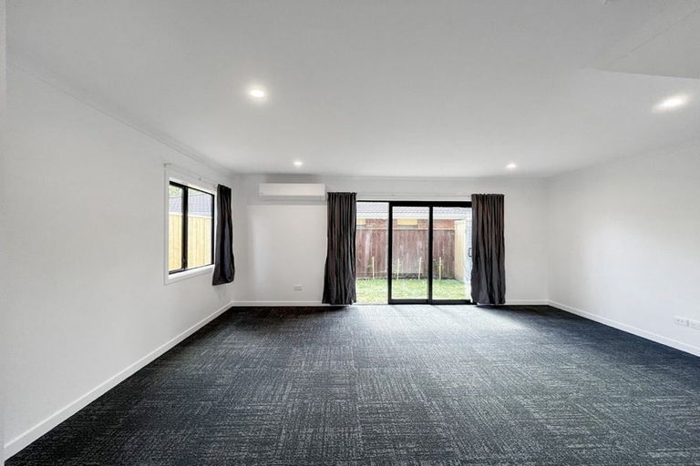 Photo of property in 85c Pitt Street, Palmerston North, 4410
