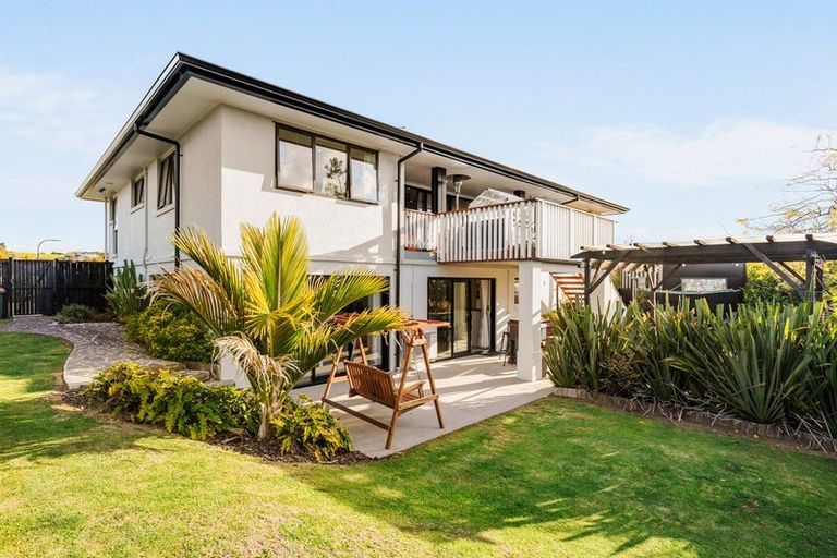 Photo of property in 6 Richardson Road, Omokoroa, 3114