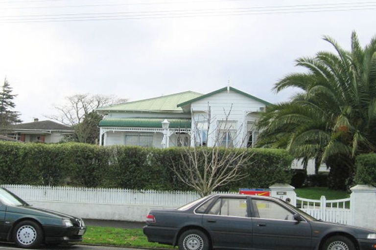 Photo of property in 17 Dinsdale Road, Dinsdale, Hamilton, 3204