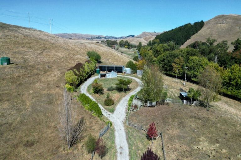 Photo of property in 727 Valley Road, Raukawa, Hastings, 4174