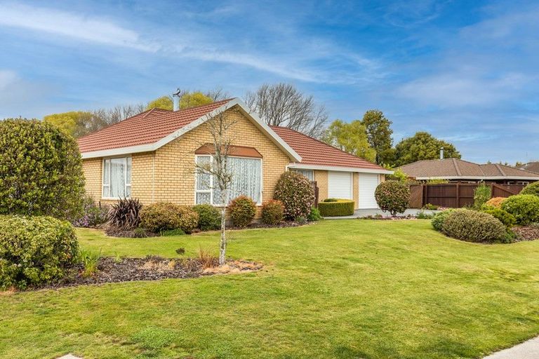 Photo of property in 35 Fairweather Crescent, Kaiapoi, 7630