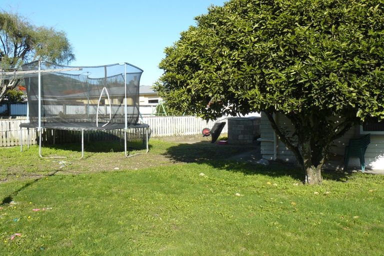 Photo of property in 6 Cautley Street, Richmond, 7020