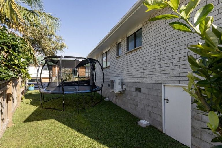 Photo of property in 30 Heron Avenue East, Matua, Tauranga, 3110