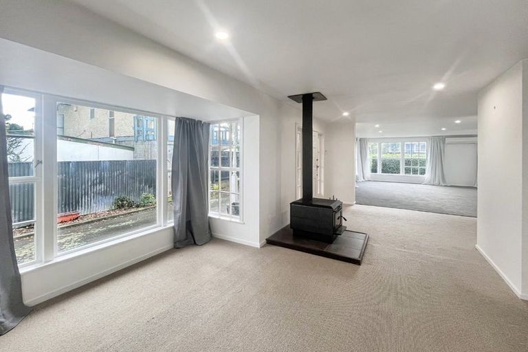 Photo of property in 4 Bond Street, Hokowhitu, Palmerston North, 4410