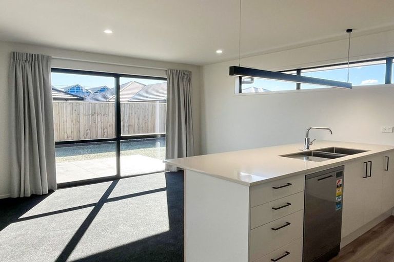 Photo of property in 25 Finn Avenue, Rolleston, 7615