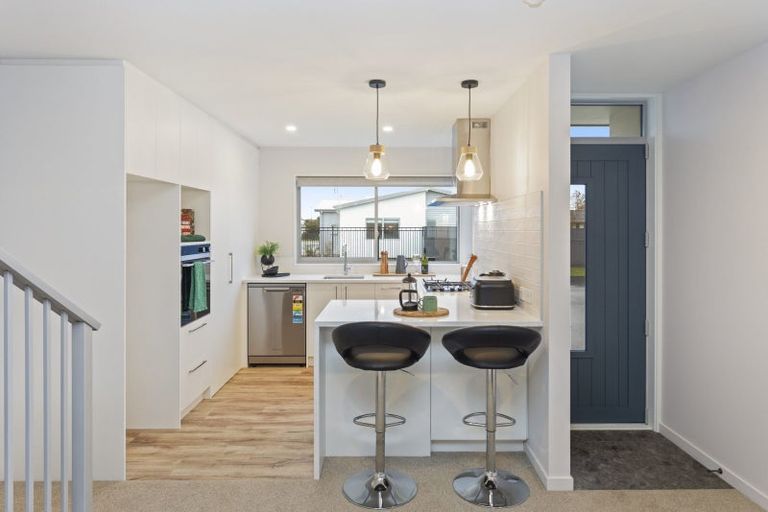 Photo of property in 25 Kakapo Lane, Redwood, Christchurch, 8051