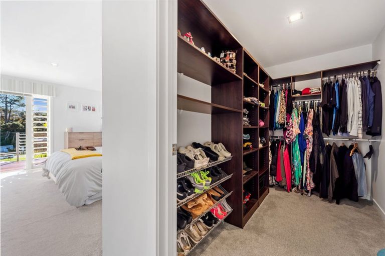 Photo of property in 15 Hawaiian Parade, Arkles Bay, Whangaparaoa, 0932