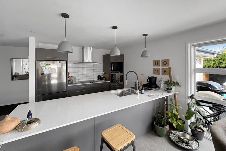 Photo of property in 18 Weld Street, Levin, 5510