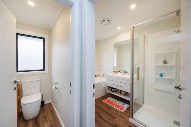 Photo of property in 7a Blennerville Close, Marton, 4710