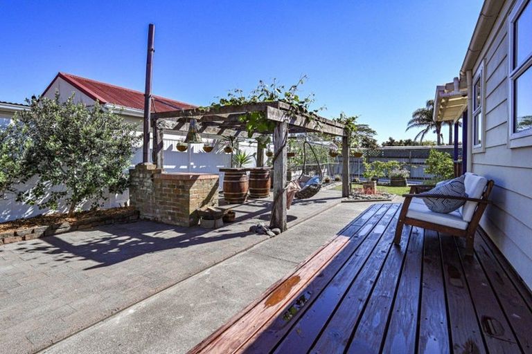 Photo of property in 2/918 Nelson Street North, Mahora, Hastings, 4120