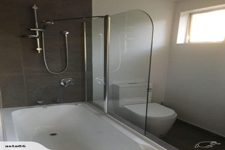 Photo of property in 1/20b Hillsborough Terrace, Hillsborough, Christchurch, 8022