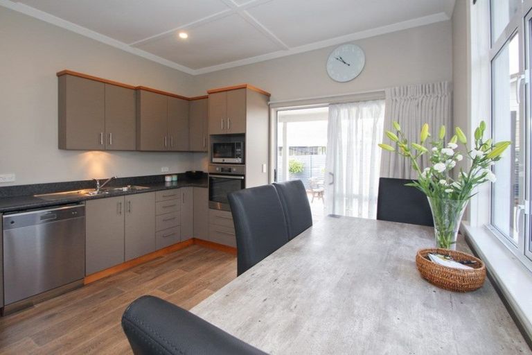 Photo of property in 45 Arun Street, South Hill, Oamaru, 9400