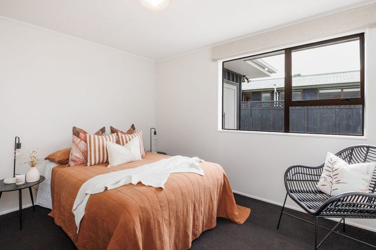 Photo of property in 3 Newland Court, Palmerston North, 4410