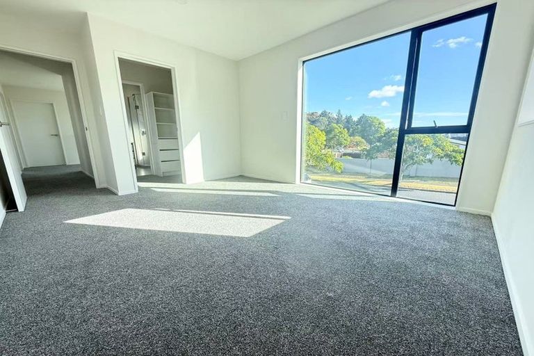 Photo of property in 23 Dianne Louise Drive, Half Moon Bay, Auckland, 2012
