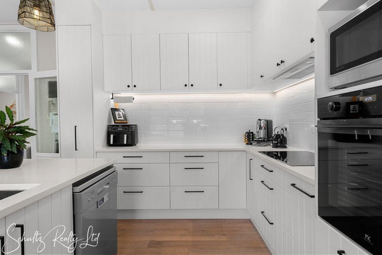 Photo of property in 26 Brynderwyn Road, Brynderwyn, Maungaturoto, 0587