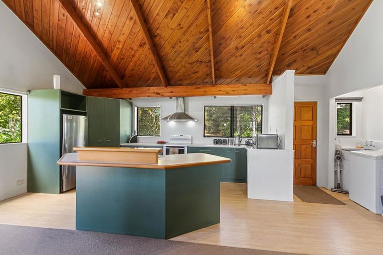 Photo of property in 1304 Glenbrook Road, Glenbrook, Waiuku, 2681