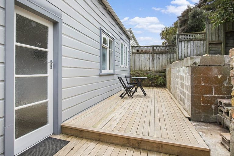Photo of property in 19 Emerson Street, Berhampore, Wellington, 6023