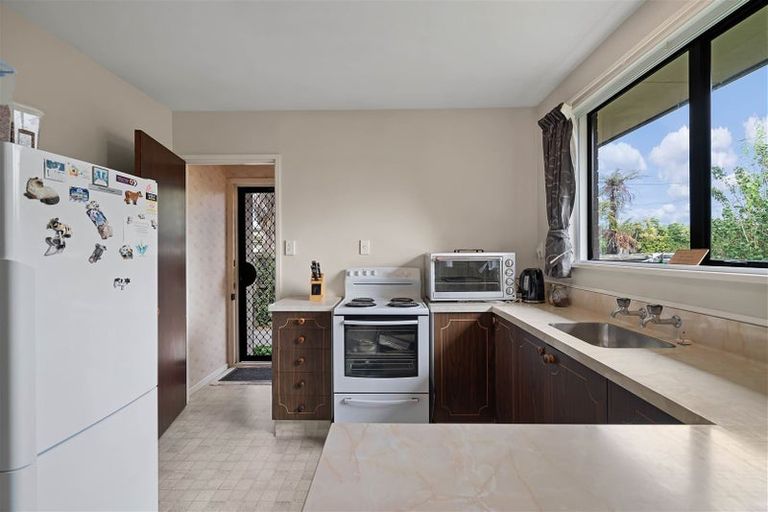 Photo of property in 2 Wilson Street, Islington, Christchurch, 8042