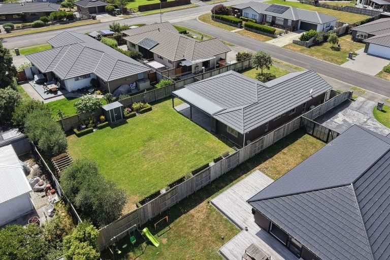 Photo of property in 4 Pohatu Lane, Otaki, 5512