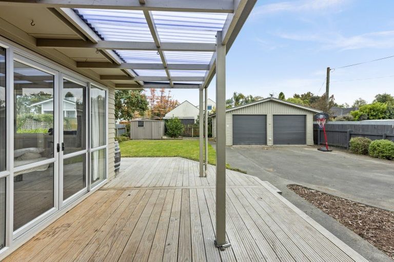 Photo of property in 33 Ferry Road, Clive, 4102