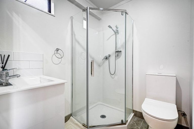 Photo of property in 29 Ellis Avenue, Mount Roskill, Auckland, 1041