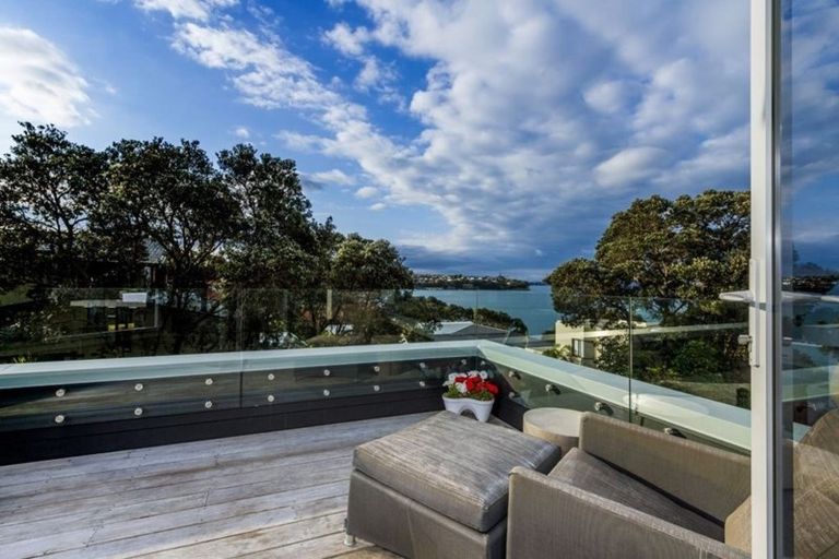 Photo of property in 1/50 Whitby Crescent, Mairangi Bay, Auckland, 0630