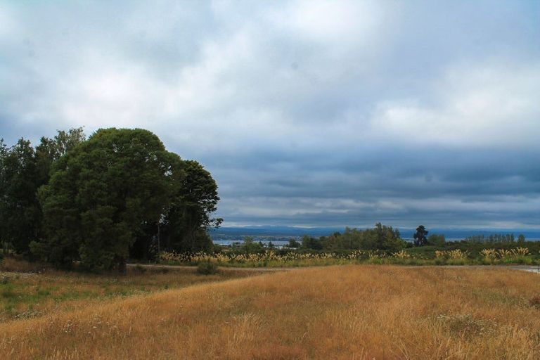 Photo of property in 16 Walnut Lane, Nukuhau, Taupo, 3330