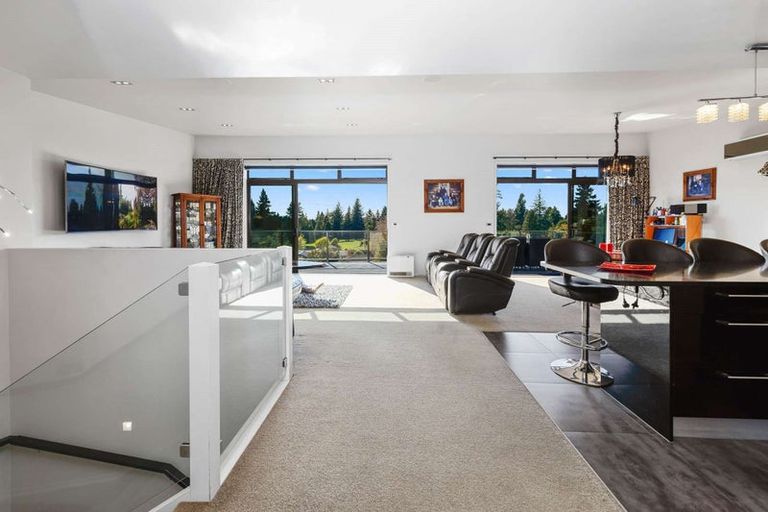 Photo of property in 15 Simmonds Crescent, Springfield, Rotorua, 3015