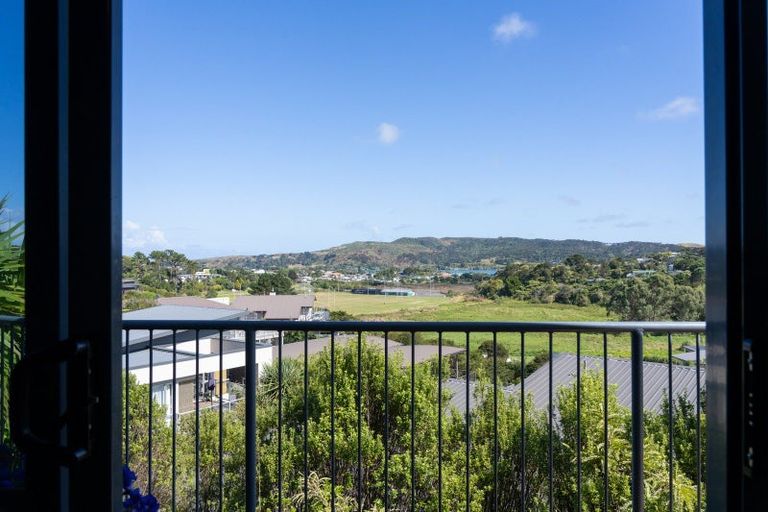 Photo of property in 25l Violet Street, Raglan, 3225