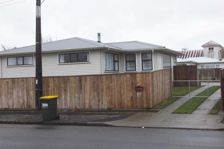 Photo of property in 129 Miranda Street, Stratford, 4332