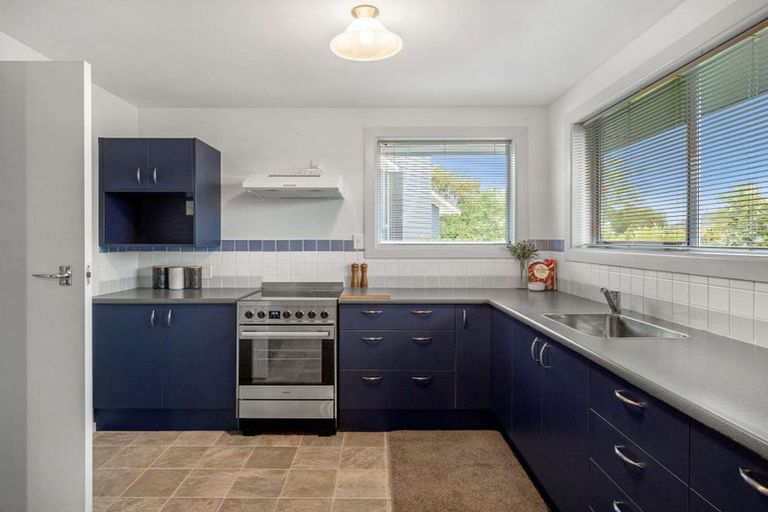 Photo of property in 7 Wolsey Place, Hillmorton, Christchurch, 8025