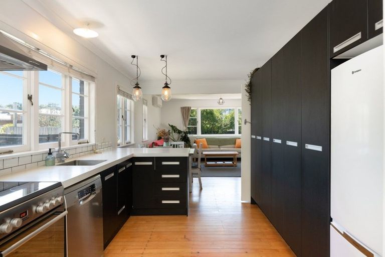 Photo of property in 56a Valley Road, Mount Maunganui, 3116