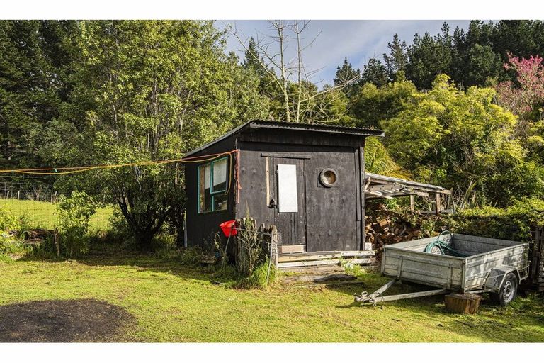 Photo of property in 137 King Street, Hikurangi, 0114
