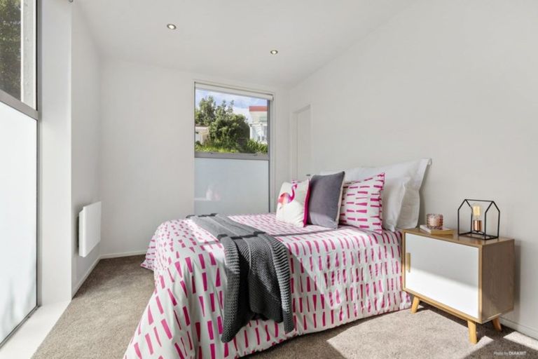 Photo of property in 5/142 Onslow Road, Khandallah, Wellington, 6035