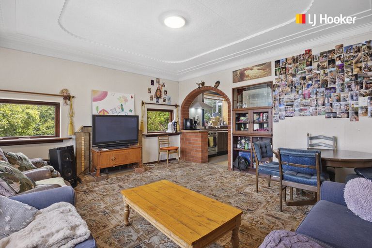 Photo of property in 60 Queen Street, North Dunedin, Dunedin, 9016