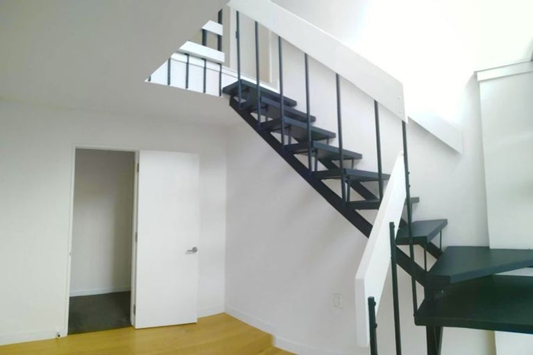 Photo of property in 44 Channel View Road, Campbells Bay, Auckland, 0630