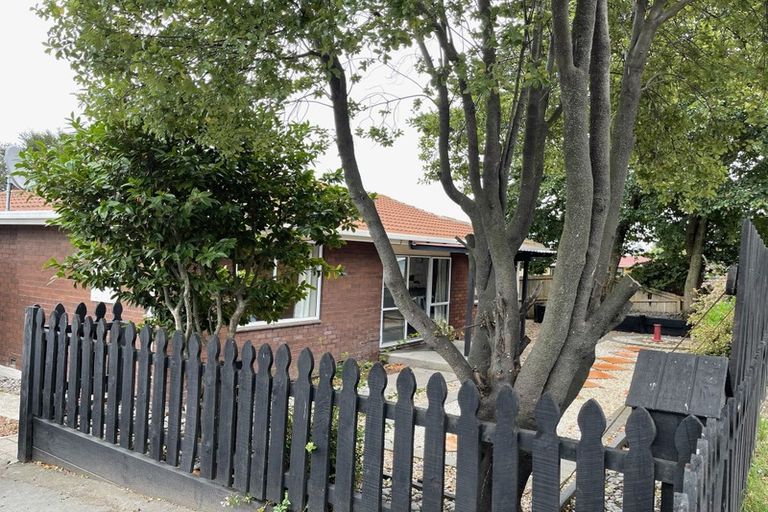 Photo of property in 44b Bromley Road, Bromley, Christchurch, 8062