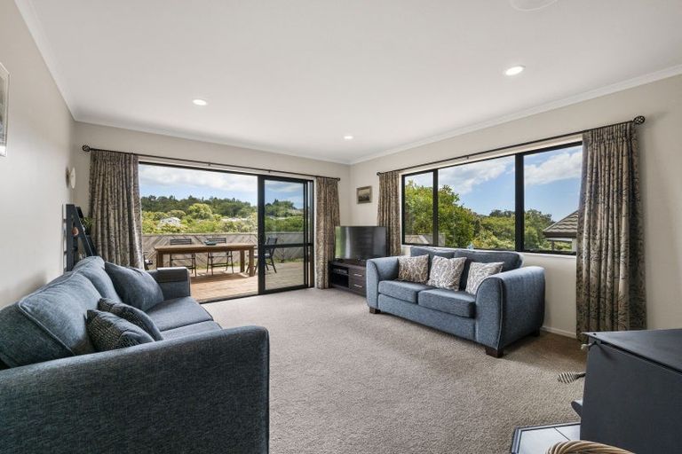 Photo of property in 203 Heta Road, Merrilands, New Plymouth, 4312