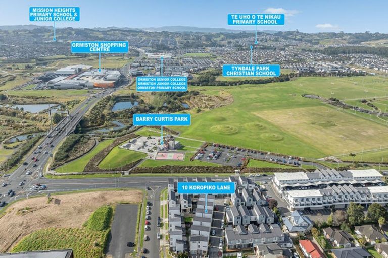 Photo of property in 10 Koropiko Lane, Flat Bush, Auckland, 2019