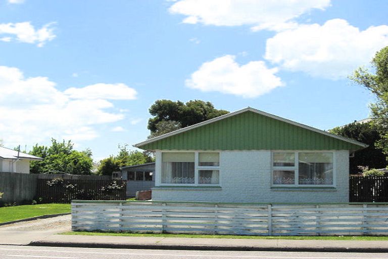 Photo of property in 106 Ohoka Road, Kaiapoi, 7630