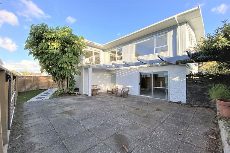 Photo of property in 32a Tirimoana Road, Te Atatu South, Auckland, 0602