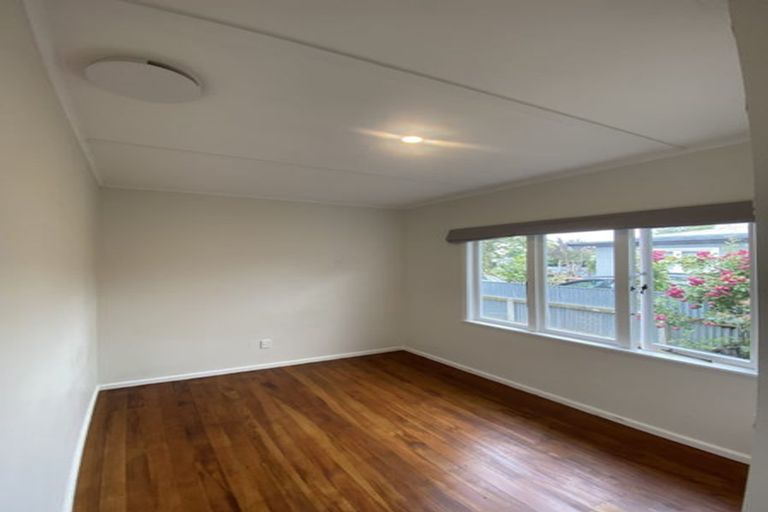 Photo of property in 2 Tripoli Street, Onekawa, Napier, 4110