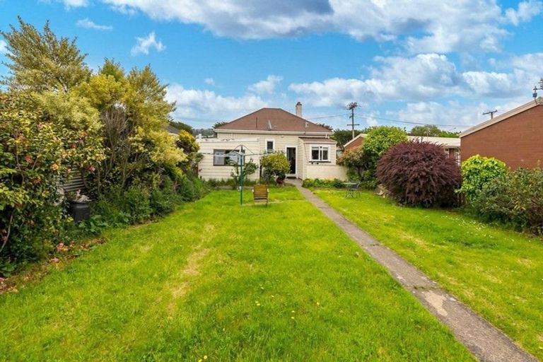 Photo of property in 12 Kirkcaldy Street, South Dunedin, Dunedin, 9012