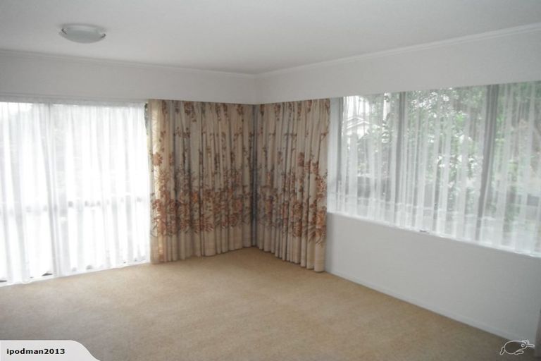 Photo of property in 44a Saint Ronans Avenue, Waterloo, Lower Hutt, 5011