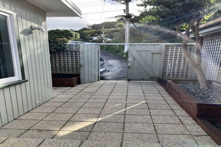 Photo of property in 5 Kau Kau Way, Ngaio, Wellington, 6035