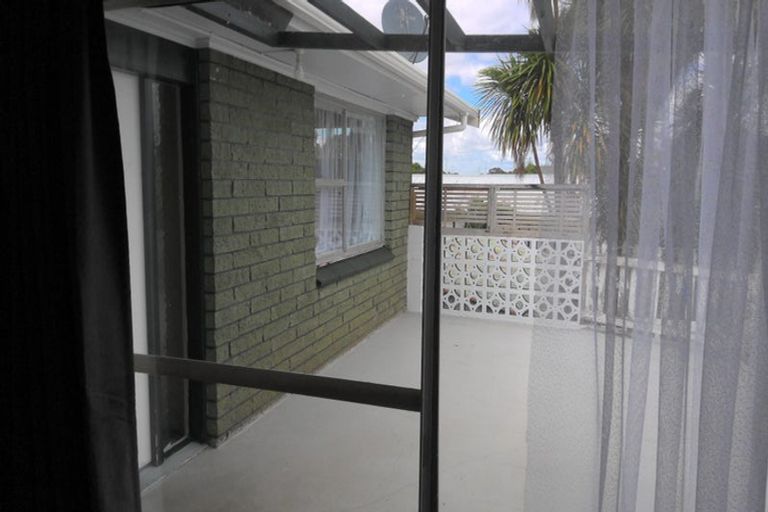 Photo of property in 53 Great South Road, Papakura, 2110